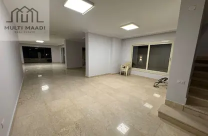 طابق كامل - استوديو - 2 حمامات للايجار في شارع 254 - دجلة - حي المعادي - القاهرة