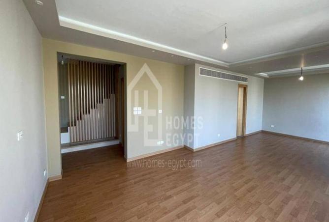 8395083 - Property Image 3
