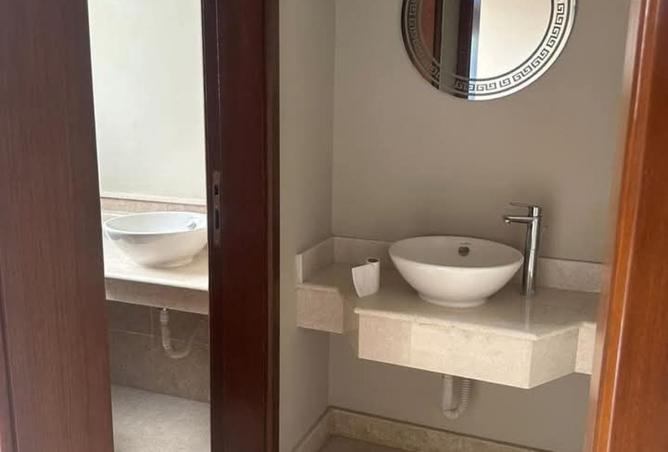 8078743 - Property Image 3