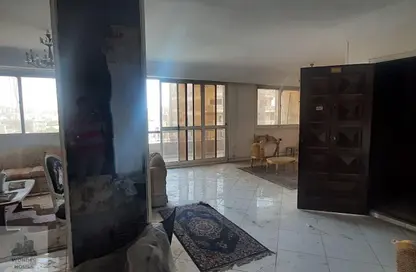 Apartment - 3 Bedrooms - 2 Bathrooms for sale in Al Laselky St. - El Laselky - New Maadi - Hay El Maadi - Cairo