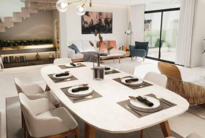 8038671 - Property Image 2