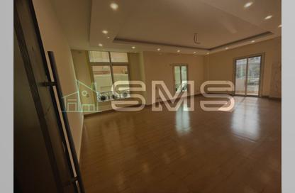 Apartment - 3 Bedrooms - 2 Bathrooms for rent in Area G - Ganoob El Acadimia - New Cairo City - Cairo