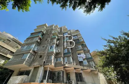 Apartment - 3 Bedrooms - 3 Bathrooms for sale in Garden City St. - Garden City - Cairo