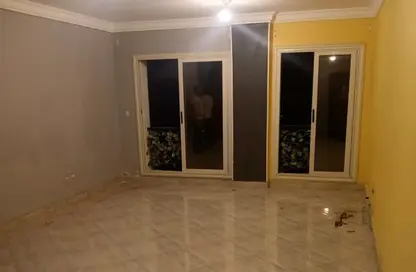 Apartment - 3 Bedrooms - 2 Bathrooms for rent in El Koronfel - The 5th Settlement - New Cairo City - Cairo