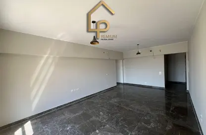 Penthouse - 3 Bedrooms - 4 Bathrooms for rent in O West - 6 October Compounds - 6 October City - Giza