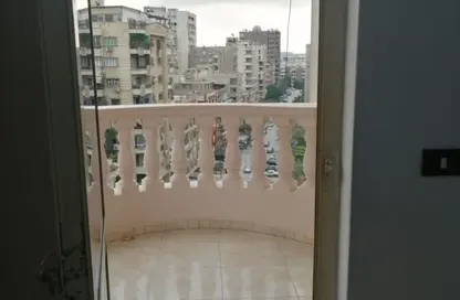 شقة - 3 غرف نوم - 2 حمامات للايجار في شارع محمد المقلد - المنطقة الثامنة - مدينة نصر - القاهرة