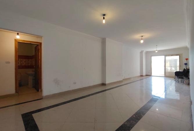 8347455 - Property Image 2