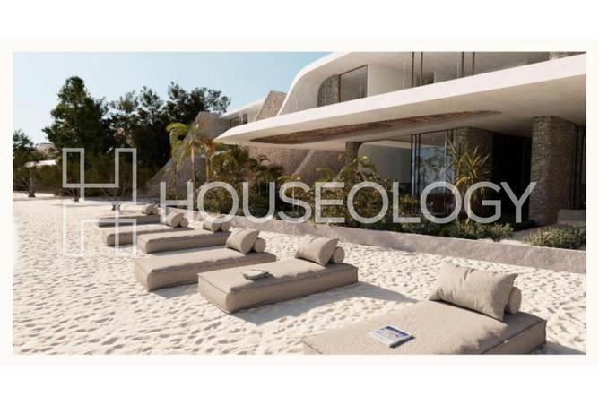 8040623 - Property Image 2