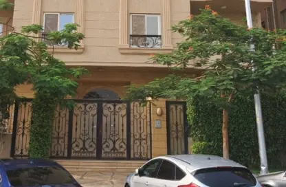 شقة - 3 غرف نوم - 3 حمامات للبيع في عمارات البنفسج - البنفسج - مدينة القاهرة الجديدة - القاهرة