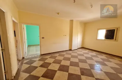 Apartment - 2 Bedrooms - 1 Bathroom for sale in Al Dahar Square - El Dahar District - Hurghada - Red Sea