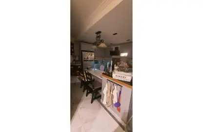 شقة - 4 غرف نوم - 3 حمامات للبيع في باتيو كازا - الباتيو - كمبوندات الشروق - مدينة الشروق - القاهرة