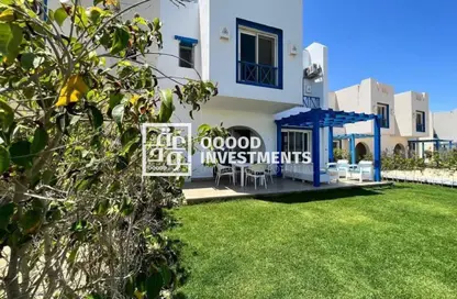 Chalet - 2 Bedrooms - 2 Bathrooms for sale in Mountain View - Ras Al Hekma - North Coast