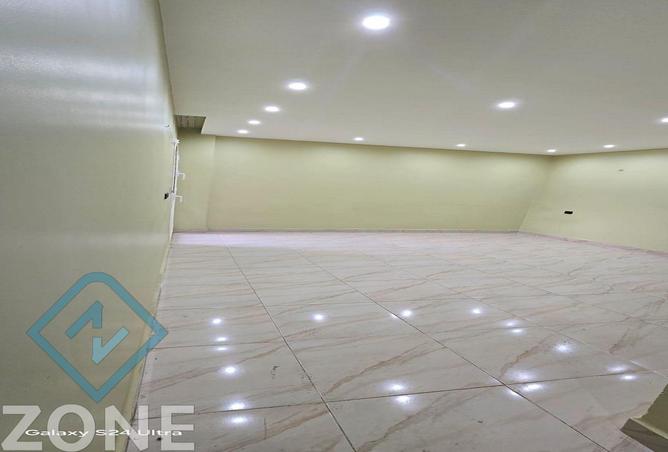 8178008 - Property Image 3