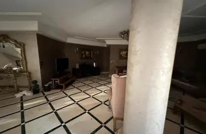 Villa - 5 Bedrooms - 5 Bathrooms for sale in 1st Neighborhood - 8th Area - Shorouk City - Cairo