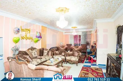 شقة - 3 غرف نوم - 2 حمامات للبيع في الشاطبي - حي وسط - الاسكندرية