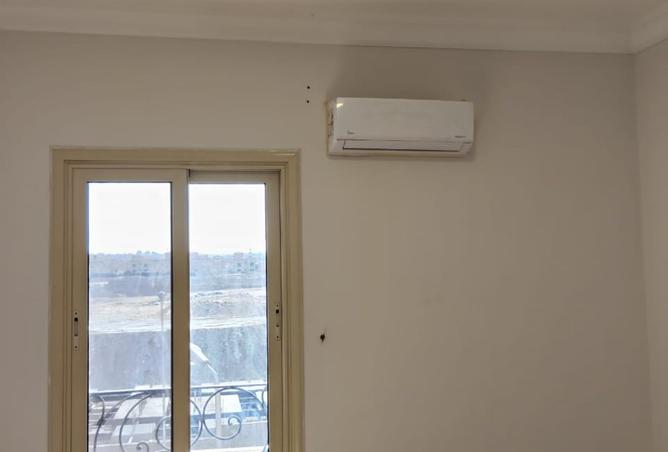 8494910 - Property Image 2