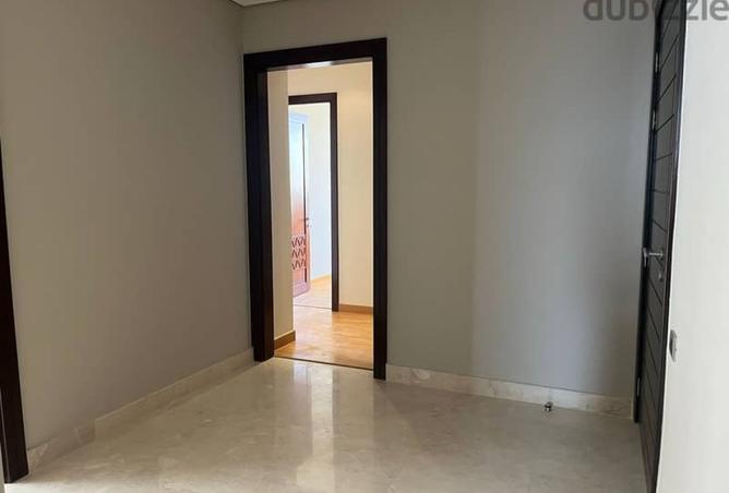 8375990 - Property Image 3