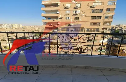 Apartment - 2 Bedrooms - 1 Bathroom for rent in Mohammed Al Maqref St. - 6th Zone - Nasr City - Cairo
