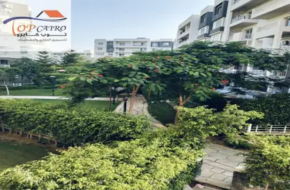 Apartment - 3 Bedrooms - 3 Bathrooms for sale in Madinaty - Cairo