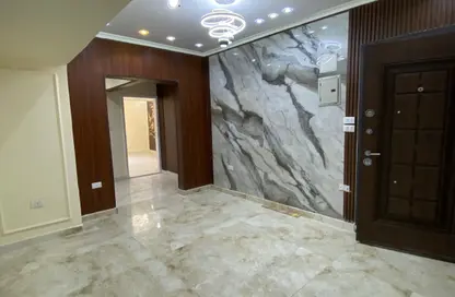 شقة - 2 غرف نوم - 2 حمامات للبيع في المهندسين - الجيزة