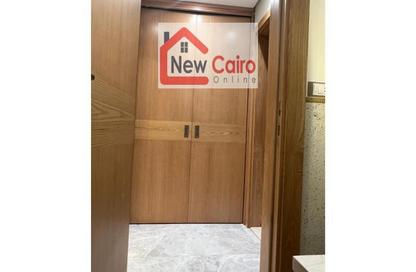 Apartment - 3 Bedrooms - 3 Bathrooms for sale in Lake View Residence - 5th Settlement Compounds - The 5th Settlement - New Cairo City - Cairo