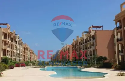Chalet - 2 Bedrooms - 2 Bathrooms for sale in Emirates Heights - Qesm Ad Dabaah - North Coast