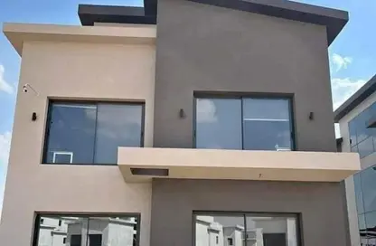 فيلا - 5 غرف نوم - 6 حمامات للبيع في كريك تاون - التجمع الاول - مدينة القاهرة الجديدة - القاهرة