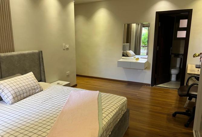7908029 - Property Image 2