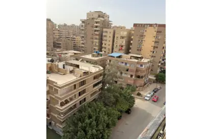 Apartment - 4 Bedrooms - 3 Bathrooms for sale in Nasr City - Cairo