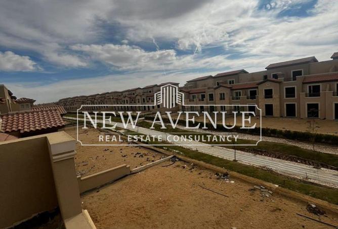8125612 - Property Image 2