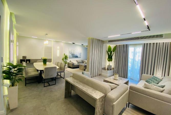 8022316 - Property Image 2