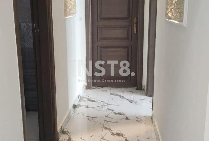 8388993 - Property Image 2