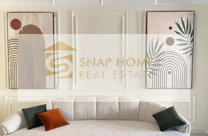 Apartment - 3 Bedrooms - 2 Bathrooms for sale in The Courtyards - Sheikh Zayed Compounds - Sheikh Zayed City - Giza