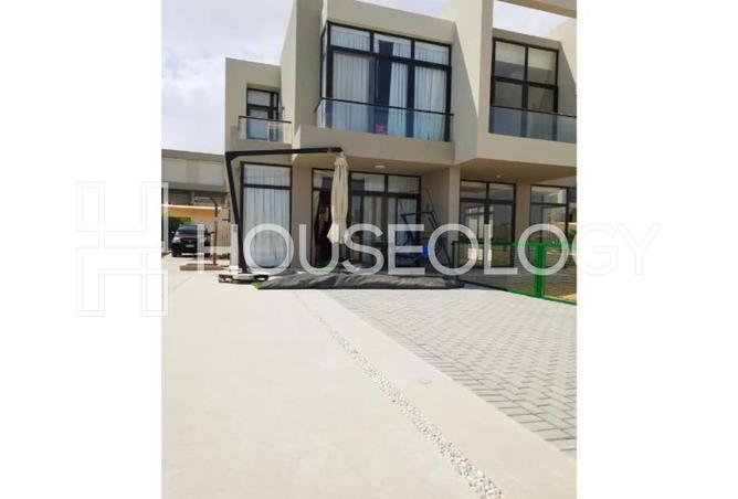 8027590 - Property Image 2