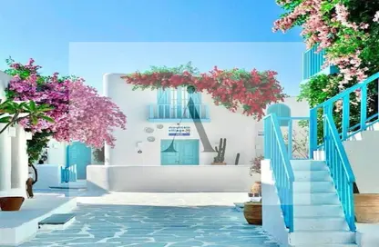 Chalet - 2 Bedrooms - 2 Bathrooms for sale in Mountain View - Ras Al Hekma - North Coast