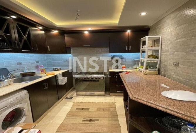 8049418 - Property Image 2