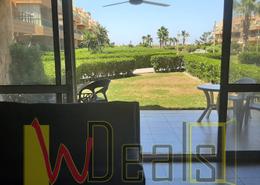 Chalet - 2 bedrooms - 2 bathrooms for للايجار in Bluemar Wadi Degla - Sidi Abdel Rahman - North Coast