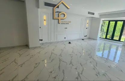 Townhouse - 5 Bedrooms - 4 Bathrooms for rent in The Courtyards - Sheikh Zayed Compounds - Sheikh Zayed City - Giza