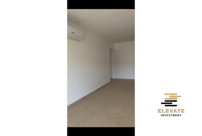 8119102 - Property Image 2