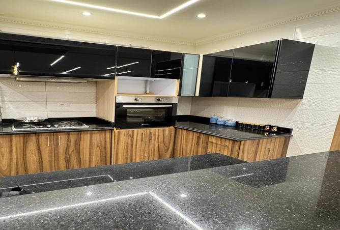8014169 - Property Image 2