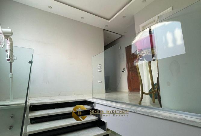 8166271 - Property Image 2