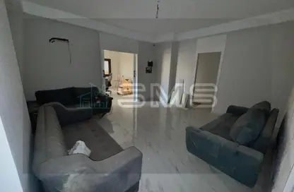 Apartment - 3 Bedrooms - 3 Bathrooms for rent in American University Housing District - 5th Settlement Compounds - The 5th Settlement - New Cairo City - Cairo