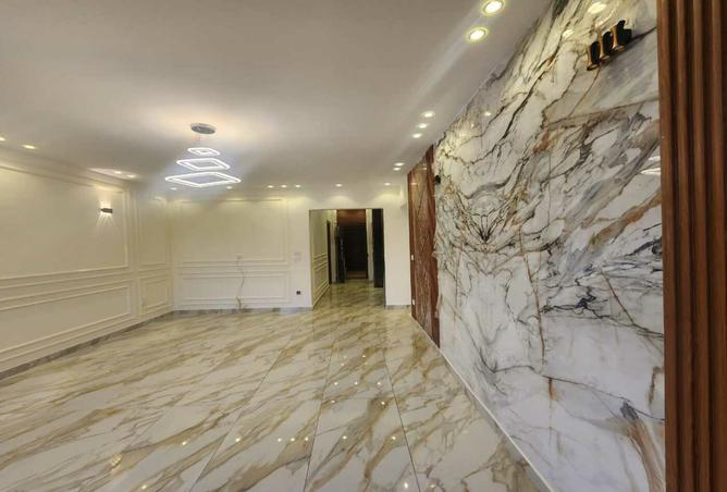 7947815 - Property Image 2