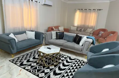 Apartment - 3 Bedrooms - 3 Bathrooms for rent in Al Sheikh Hassan Maamoun St. - El Yasmeen 7 - El Yasmeen - New Cairo City - Cairo