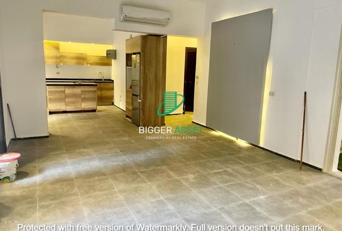 8373833 - Property Image 2