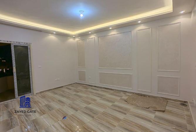 7900643 - Property Image 3