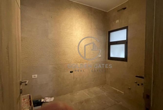 8035899 - Property Image 3
