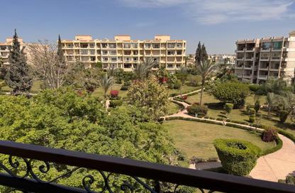 Apartment - 3 Bedrooms - 2 Bathrooms for rent in Zayed 2000 - 4th District - Sheikh Zayed City - Giza