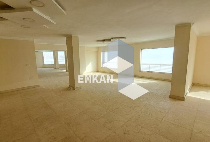 8089101 - Property Main Image
