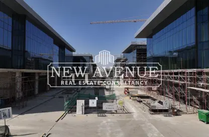 مساحات مكتبية - استوديو - 2 حمامات للبيع في جولدن جيت - شارع التسعين الجنوبي - التجمع الخامس - مدينة القاهرة الجديدة - القاهرة مساحات مكتبية - استوديو - 2 حمامات للبيع في جولدن جيت - شارع التسعين الجنوبي - التجمع الخامس - مدينة القاهرة الجديدة - القاهرة